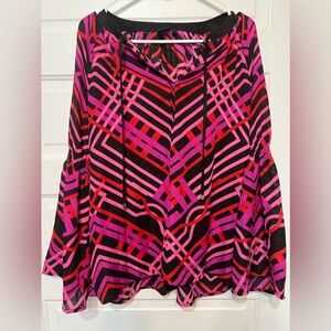 Pink and black blouse. Bundle $10 items at 2/$10